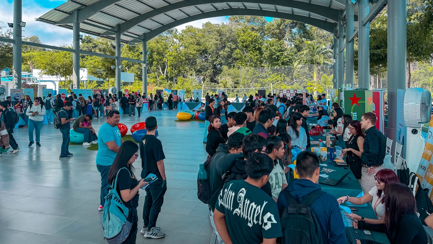 Feria Ecotec Campus Juan Tanca Marengo 7